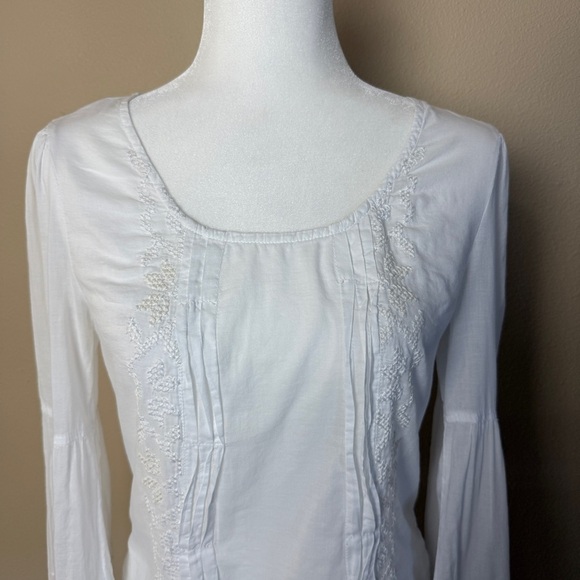 Monoreno White Embroidered Peasant Boho Blouse- Small - Picture 2 of 9